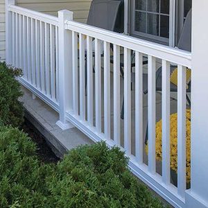 Moisture Shield Discovery Composite Railing